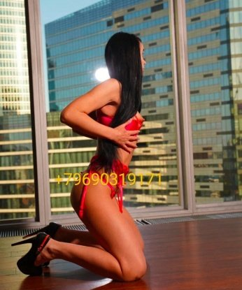 Дерзкая шатенка с горячим темпераментом пригласит в гости щедрого мужчину для жаркой ночи. Я умею удивлять и поражать! 3630, 32 года